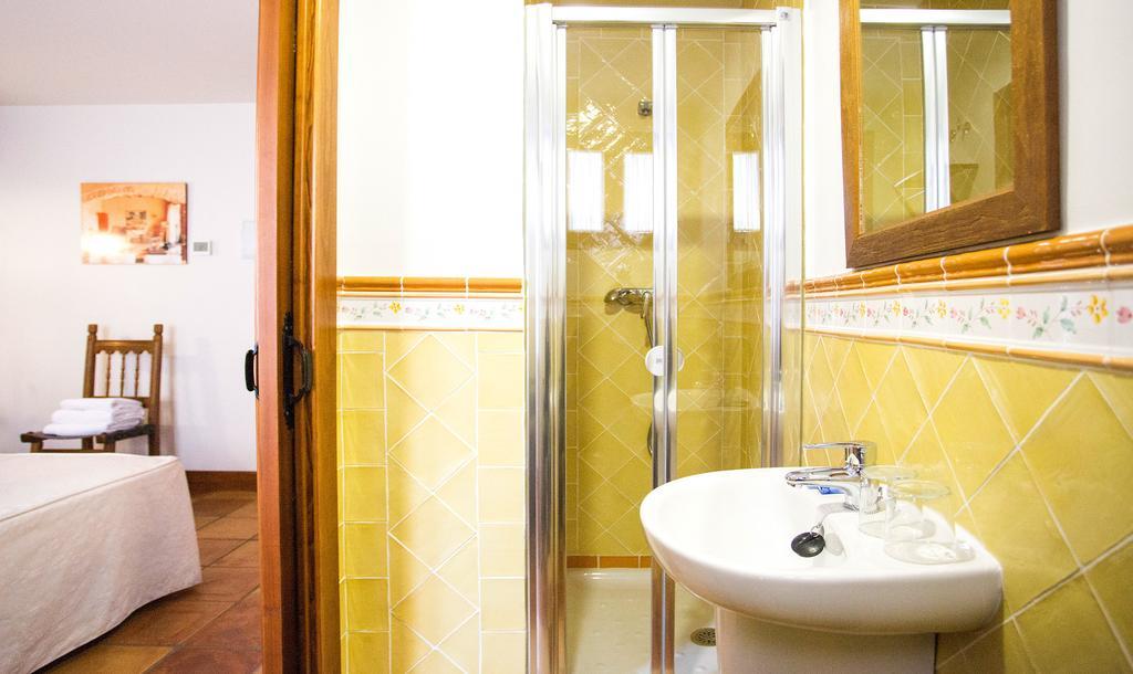 Posada Del Tio Juanon Navalcarnero Kamer foto